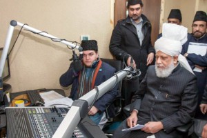 Inauguration-Voice-of-Islam-radio-numerique-Londres-Calife