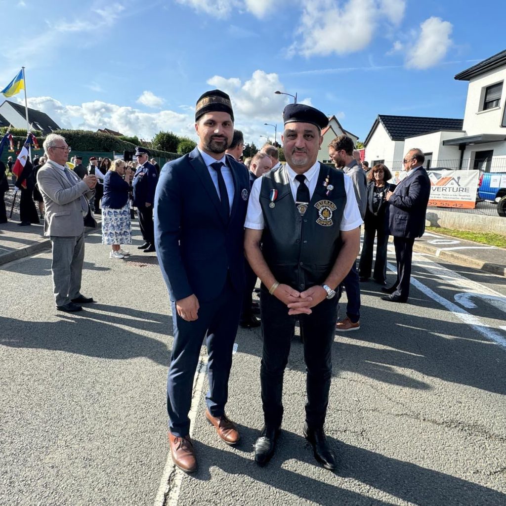 La délégation de l’Association Musulmane Ahmadiyya de France à Fréthun