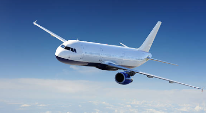 Avion de ligne en vol
